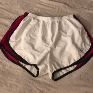 Nike Dri-Fit Shorts white & dark pink